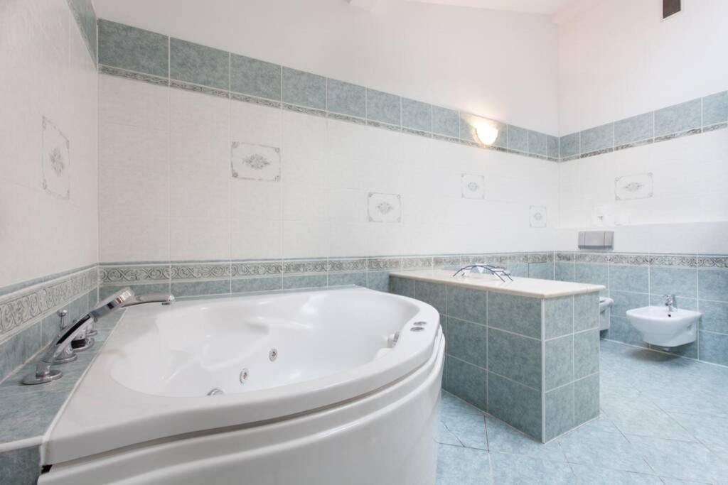 Appartamento Florianska Penthouse Delux Cracovia Esterno foto